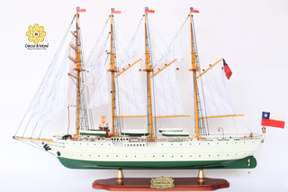ESMERALDA Model Ship 96cm - Handcrafted Wooden Sailing Ship Display