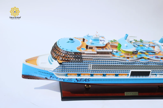 Icon of the Seas Wooden Ship Model 92cm - Handcrafted Luxury Cruise Ship Replica