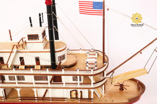 KING OF THE MISSISSIPPI Model Ship 85cm - Handcrafted Wooden Maritime Display