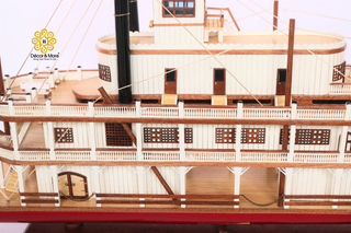 KING OF THE MISSISSIPPI Model Ship 85cm - Handcrafted Wooden Maritime Display
