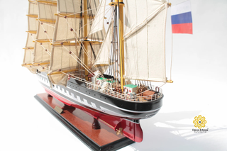 KRUSENSTERN Model Ship 92cm - Handcrafted Wooden Sailing Ship Display
