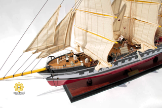 KRUSENSTERN Model Ship 92cm - Handcrafted Wooden Sailing Ship Display