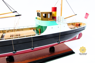 La Toison D'or Fictional Ship Model 58cm - Handcrafted Wooden Comic-Inspired Display