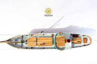 La Toison D'or Fictional Ship Model 58cm - Handcrafted Wooden Comic-Inspired Display