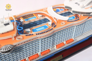 MS Oasis of the Seas Wooden Ship Model 90cm - Handcrafted Cruise Ship Replica