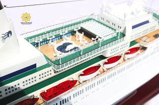 MS Pacific Princess Wooden Ship Model 100cm - Special Edition