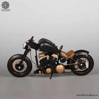 Harley Davidson Retro Motorcycle Model (XE068)