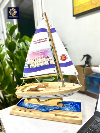Custom Sailing Boat Model with Logo Printing | QTDN