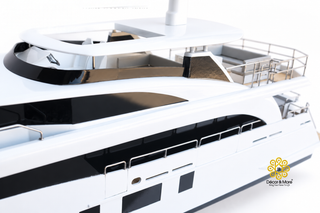 PRINCESS 35M Model Yacht 94cm - White Wooden Luxury Yacht Display