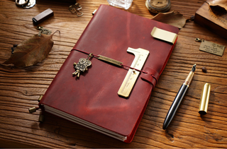 Premium Handmade Plain-Edged Cowhide Leather Notebook with Strap Lock NO10