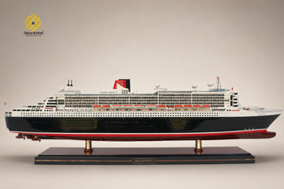 RMS Queen Mary 2 Wooden Ship Model 86cm – Special Edition
