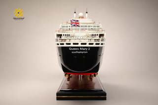 RMS Queen Mary 2 Wooden Ship Model 86cm – Special Edition