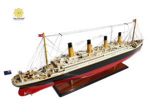 RMS Titanic Wooden Ship Model 100cm – Special Edition