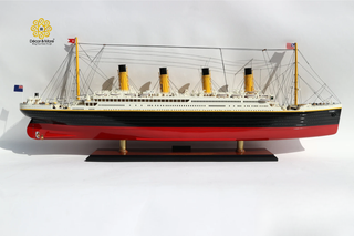 RMS Titanic Wooden Ship Model 100cm with Lights - Special Edition