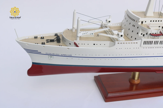 SS Guglielmo Marconi Wooden Ship Model 87cm – Handcrafted Ocean Liner Display