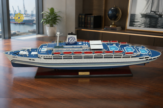 SS Sea Breeze Wooden Ship Model 88cm – Handcrafted Nautical Display