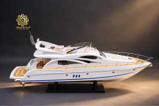 SUNSEEKER Manhattan 60 Yacht Model 92cm - Handcrafted Natural Wood Luxury Yacht Display