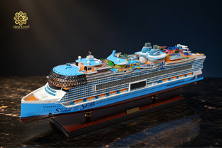 Royal Caribbean Star of the Seas Wooden Ship Model 92cm – Handmade Luxury Cruise Ship Replica