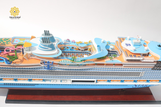 Royal Caribbean Star of the Seas Wooden Ship Model 92cm – Handmade Luxury Cruise Ship Replica